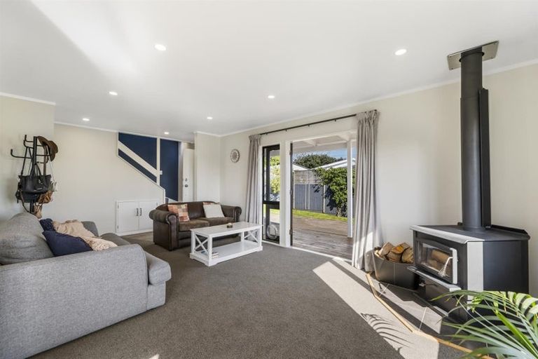 Photo of property in 4 Bishoprick Crescent, Te Puke, 3119