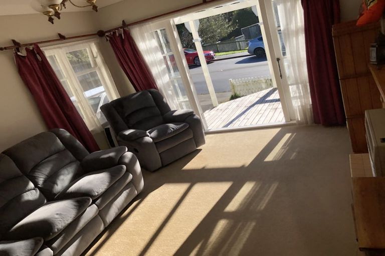 Photo of property in 19 Ironside Road, Johnsonville, Wellington, 6037