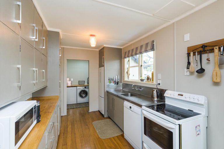Photo of property in 10 Severn Terrace, Roslyn, Palmerston North, 4414