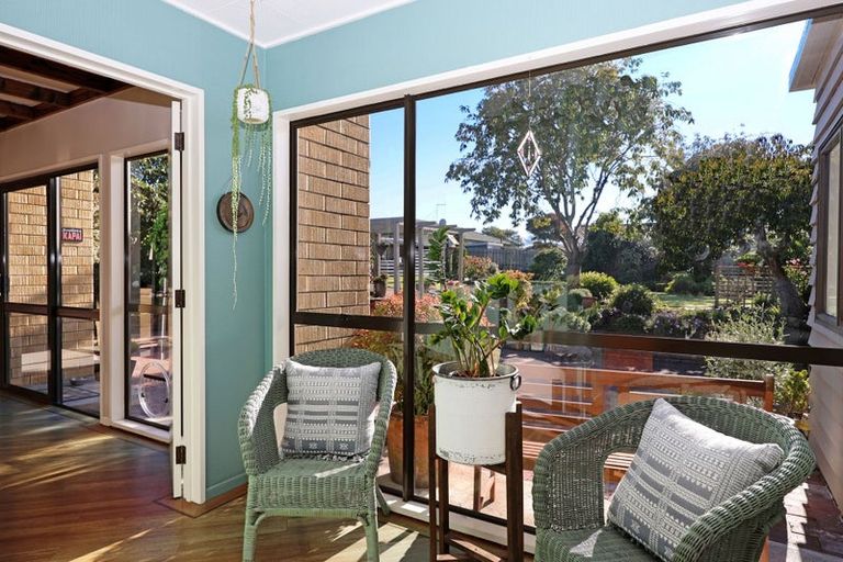 Photo of property in 11 Leven Street, South Hill, Oamaru, 9400