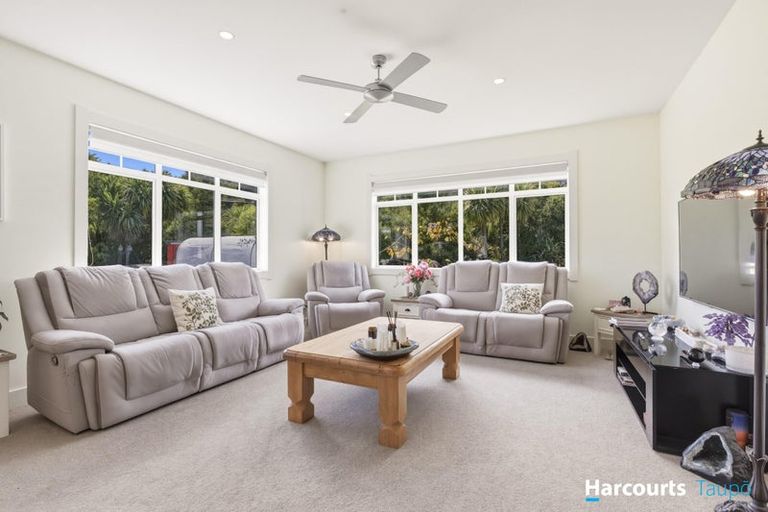 Photo of property in 3 Paulines Way, Wharewaka, Taupo, 3330