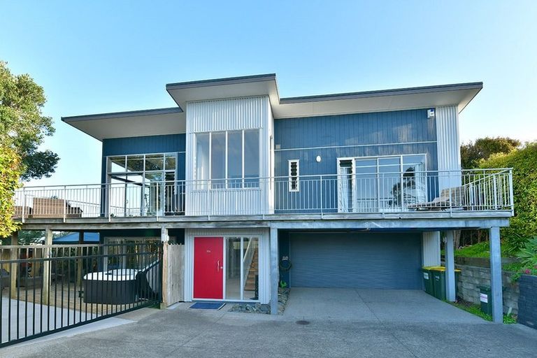 Photo of property in 52a Everard Avenue, Army Bay, Whangaparaoa, 0930