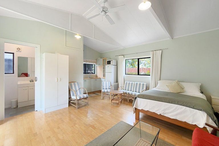 Photo of property in 107 Pohutukawa Crescent, Whangamata, 3620