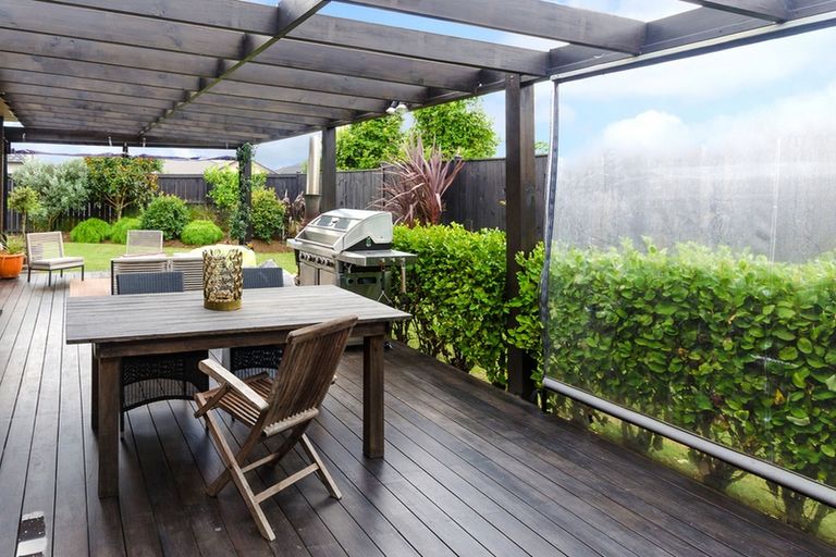 Photo of property in 20 Toscana Drive, Karaka, Papakura, 2113