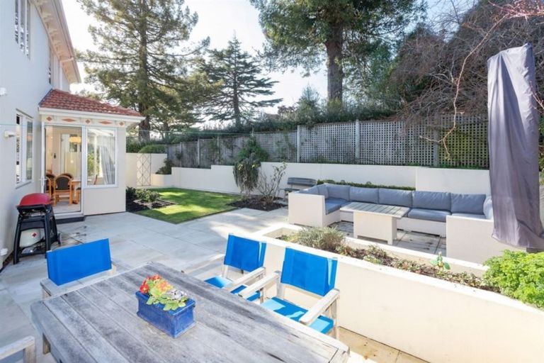 Photo of property in 1 Trumble Lane, Huntsbury, Christchurch, 8022