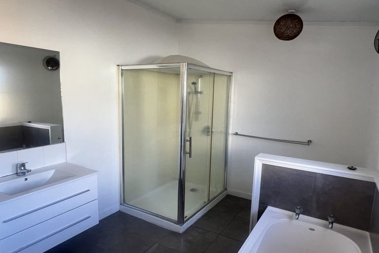 Photo of property in 5 Moa Crescent, Frankton, Hamilton, 3204