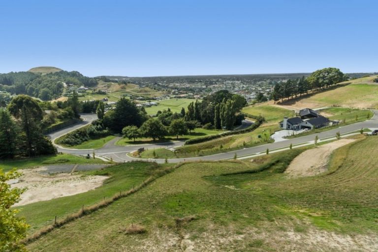 Photo of property in 3 Te Roera Drive, Taradale, Napier, 4112