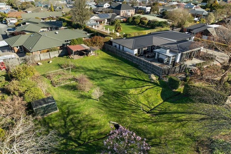 Photo of property in 6g Swithland Place, Avonhead, Christchurch, 8042