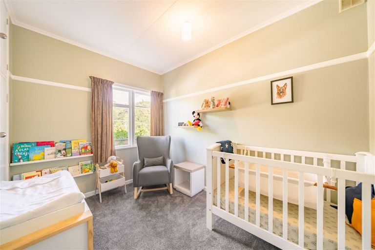 Photo of property in 104 Akatarawa Road, Birchville, Upper Hutt, 5018