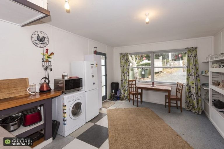 Photo of property in 6 Snake Hill Road, Te Kamo, Kamo, 0185