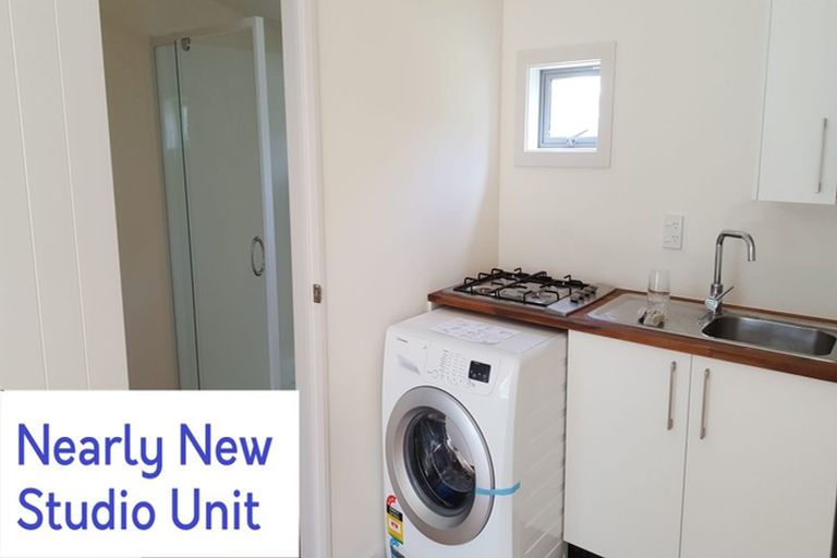 Photo of property in 203 Avonhead Road, Avonhead, Christchurch, 8042