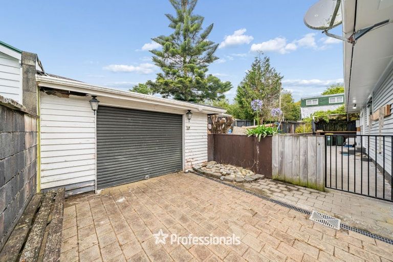 Photo of property in 373 Stokes Valley Road, Stokes Valley, Lower Hutt, 5019