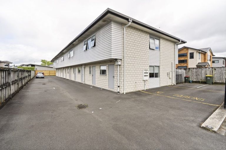 Photo of property in 1/81 Normandy Avenue, Melville, Hamilton, 3206