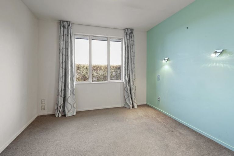 Photo of property in 38 Pentecost Road, Rangiora, 7400