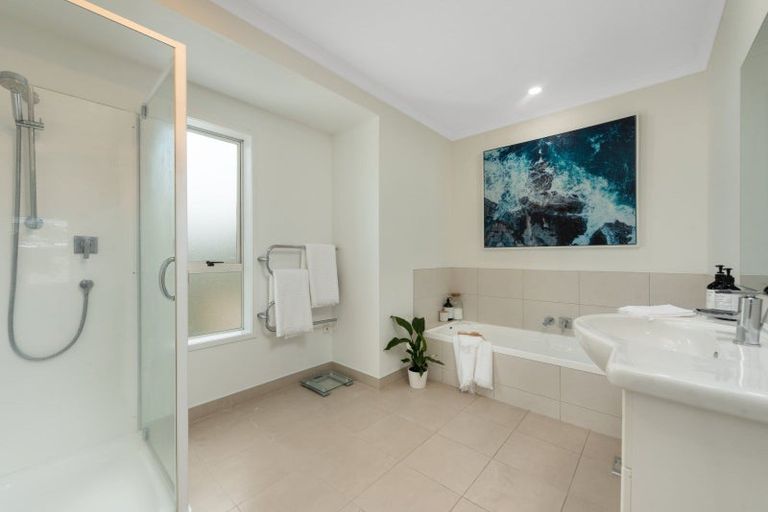 Photo of property in 28c Seymour Place, Bellevue, Tauranga, 3110