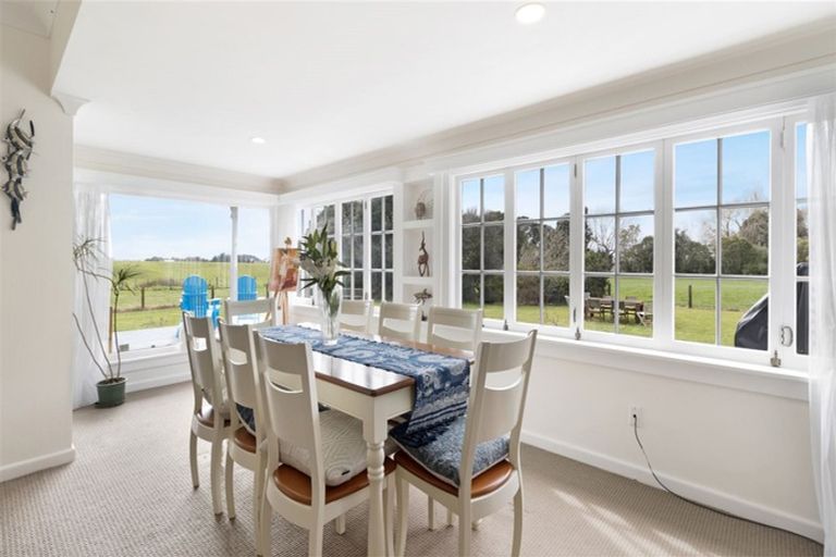Photo of property in 115 Awhitu Road, Karioitahi, Waiuku, 2683