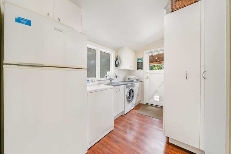 Photo of property in 56 Whitemans Road, Silverstream, Upper Hutt, 5019