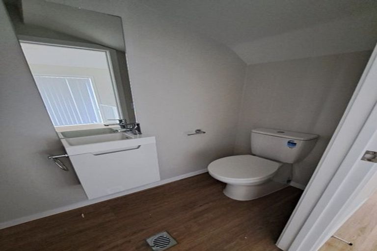 Photo of property in 48/125b Metcalfe Road, Ranui, Auckland, 0612