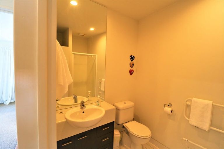 Photo of property in 27/1 Centennial Drive, Whitianga, 3510