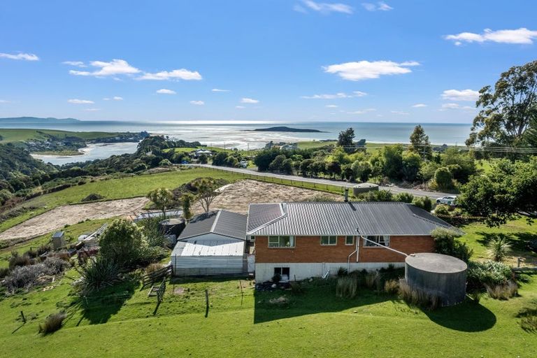 Photo of property in 1119 Finlayson Road, Taieri Mouth, Brighton, 9091