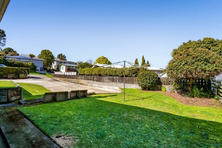 Photo of property in 99 Clawton Street, Westown, New Plymouth, 4310