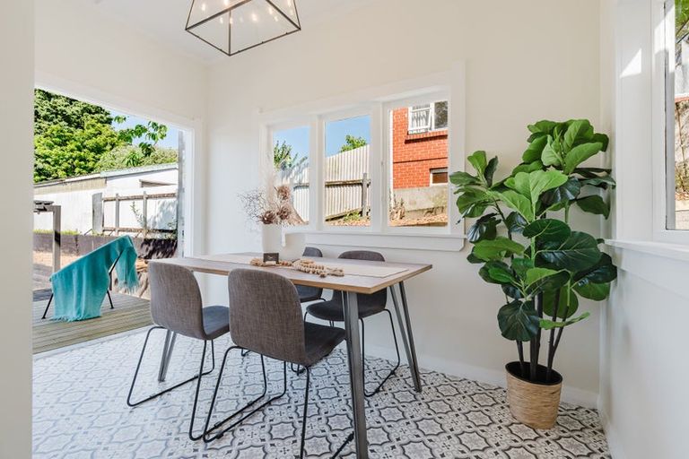 Photo of property in 17 Hinau Street, Maeroa, Hamilton, 3200