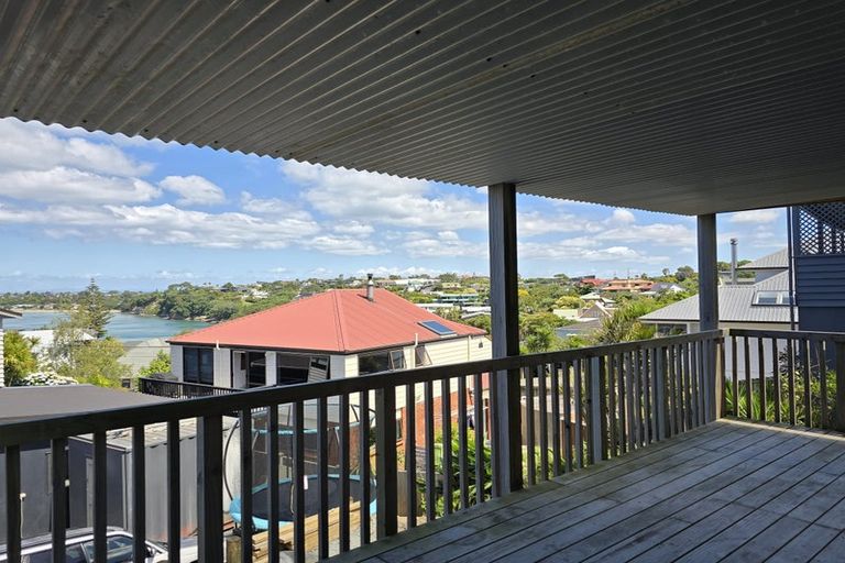 Photo of property in 55 Ardern Avenue, Stanmore Bay, Whangaparaoa, 0932