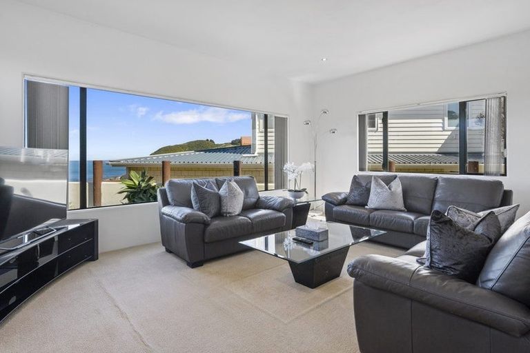 Photo of property in 25 Jordan Street, Island Bay, Wellington, 6023