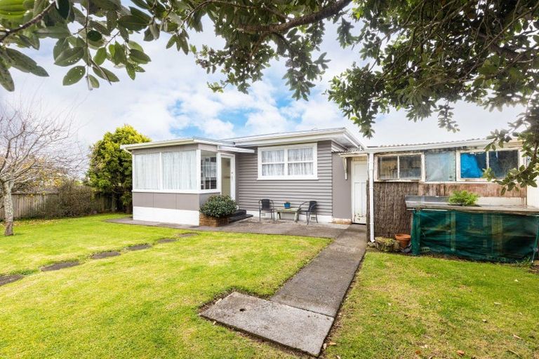 Photo of property in 123 Ngamotu Road, Spotswood, New Plymouth, 4310