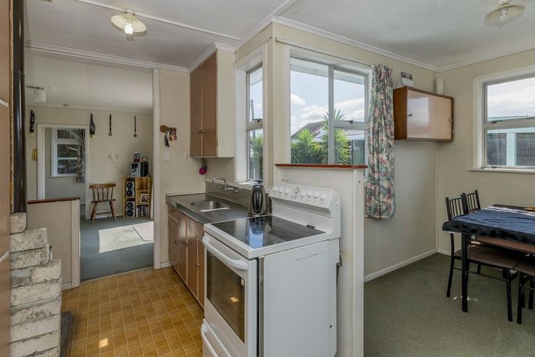Photo of property in 160a Winchester Street, Levin, 5510
