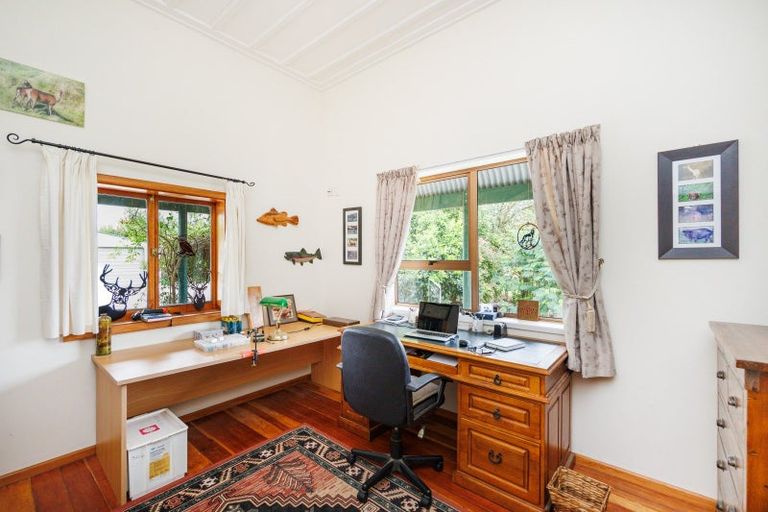Photo of property in 175 Konini Street, Tokomaru, Palmerston North, 4474