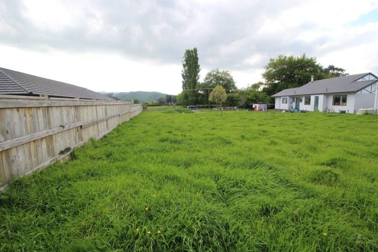 Photo of property in 28 Gordon Street, Woodville, 4920