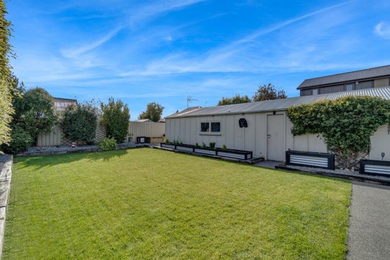 Photo of property in 8 Rata Street, Rangiora, 7400