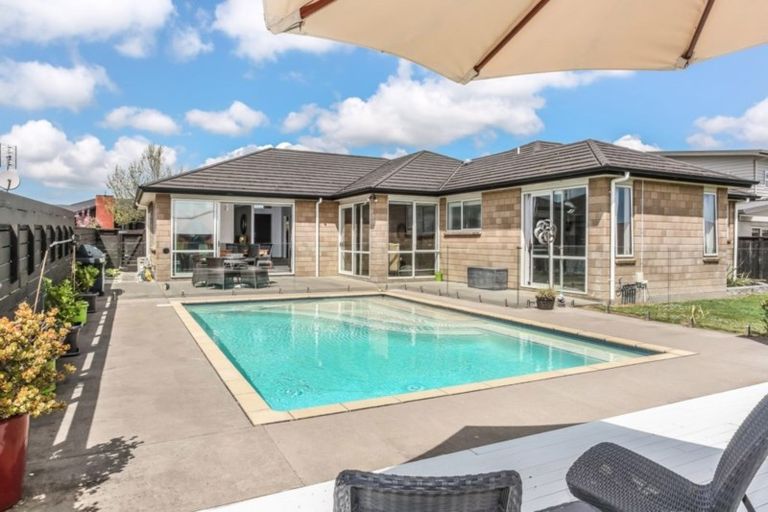 Photo of property in 15 Top Road, Pukekohe, 2120