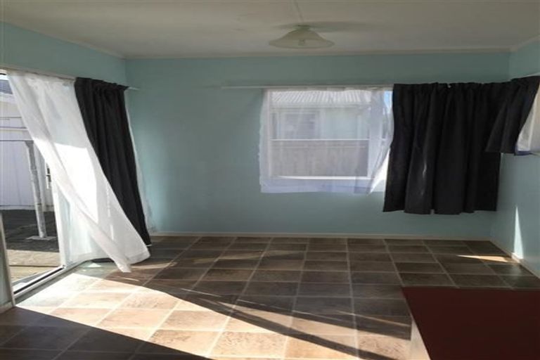 Photo of property in 2/22 Parkers Road, Tahunanui, Nelson, 7011