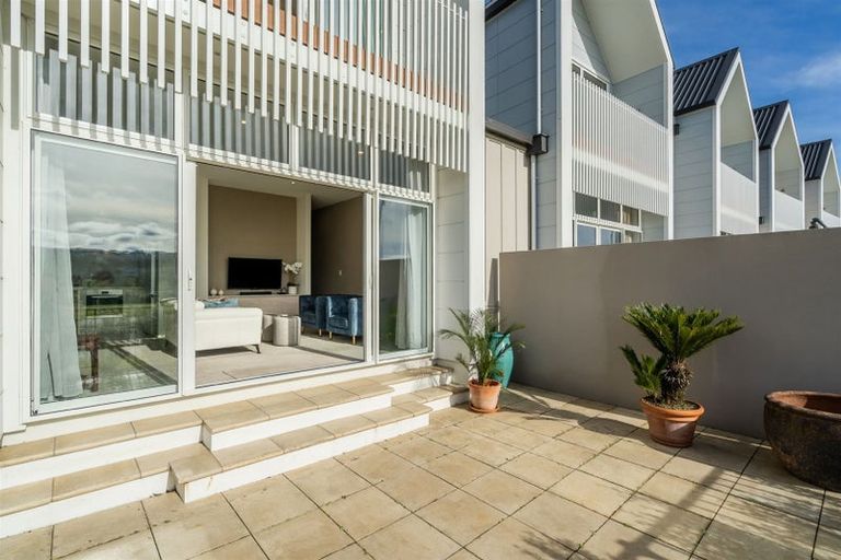 Photo of property in 249 Millwater Parkway, Silverdale, 0932