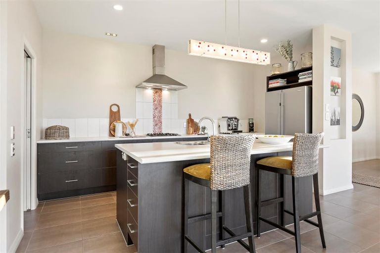 Photo of property in 135b Hutchinson Road, Helensville, 0875