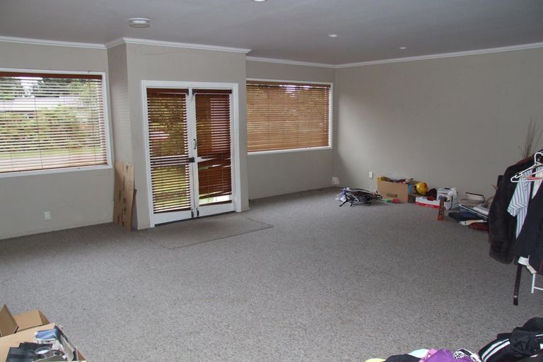 Photo of property in 10 Rereahu Avenue, Hatepe, Turangi, 3382