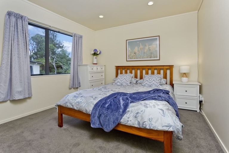 Photo of property in 79h Rangatira Road, Beach Haven, Auckland, 0626