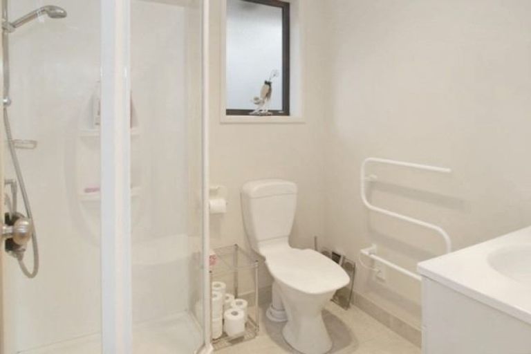 Photo of property in 105 Kyle Road, Greenhithe, Auckland, 0632