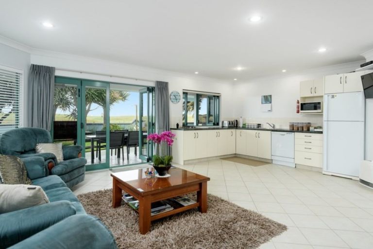 Photo of property in 31 Malibu Key, Papamoa Beach, Papamoa, 3118