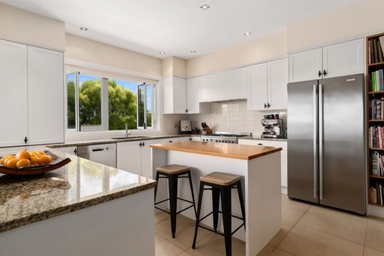 Photo of property in 49 Rexford Heights, Pyes Pa, Tauranga, 3112