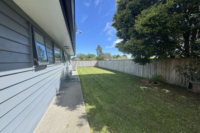 Photo of property in 27 Cobb Place, Otaki, 5512