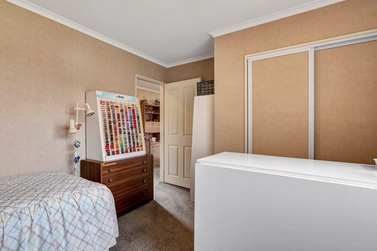 Photo of property in 10 Curtis Street, Stratford, 4332