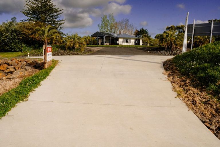 Photo of property in 117 Kaiwaka-mangawhai Road, Kaiwaka, Wellsford, 0975