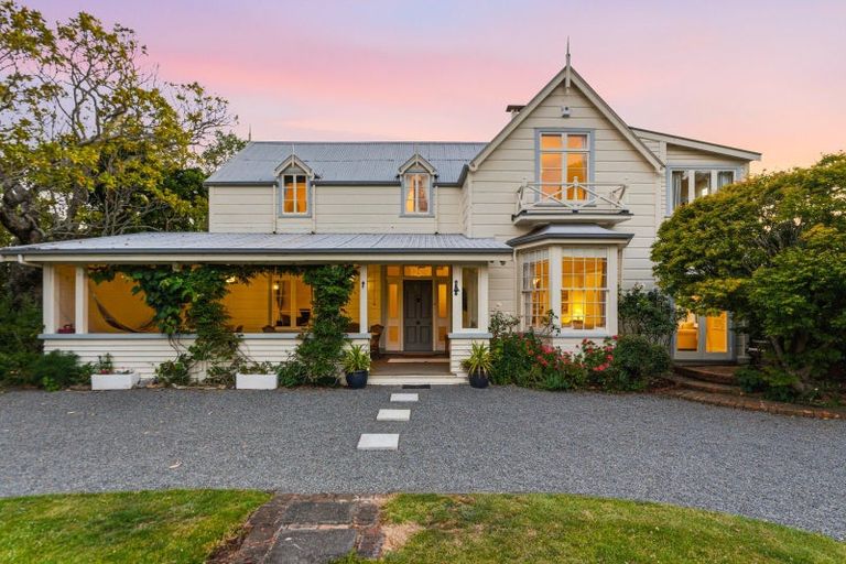 Photo of property in 1022 No 2 Line, Fordell, Whanganui, 4572