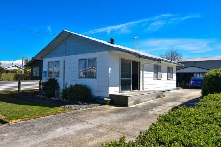 Photo of property in 25 Railway Crescent, Masterton, 5810