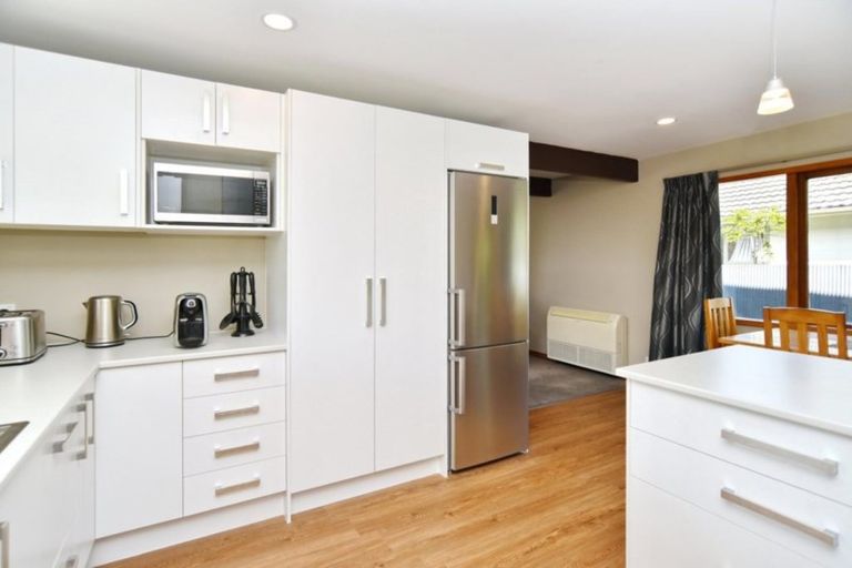 Photo of property in 81 Wingate Street, Redwood, Christchurch, 8051