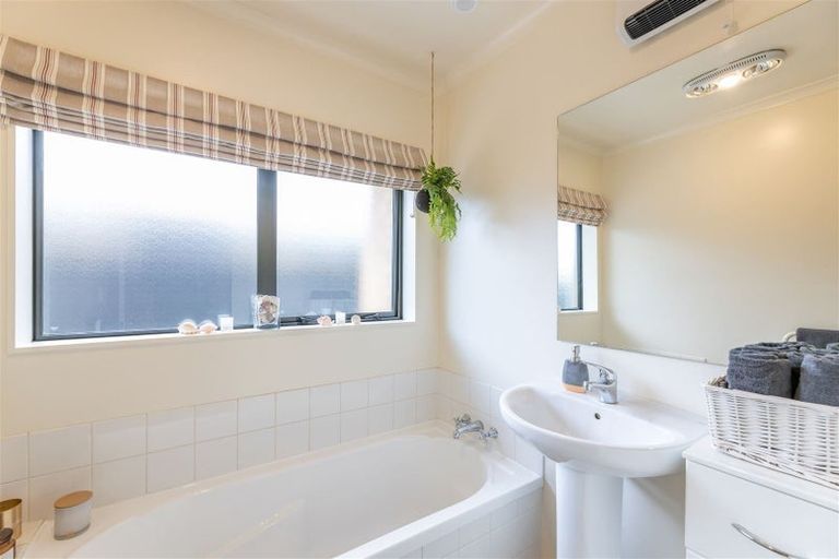 Photo of property in 5 Birchwood Close, Prebbleton, 7604