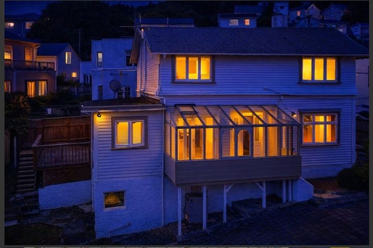 Photo of property in 5 Lewisville Terrace, Thorndon, Wellington, 6011